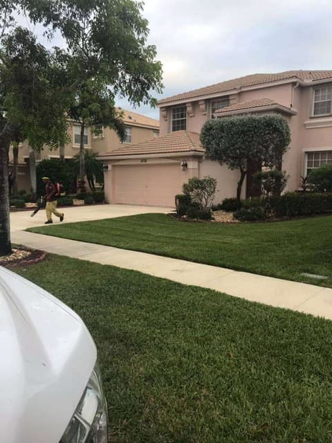 Landscaping in Royal Palm Beach, Florida